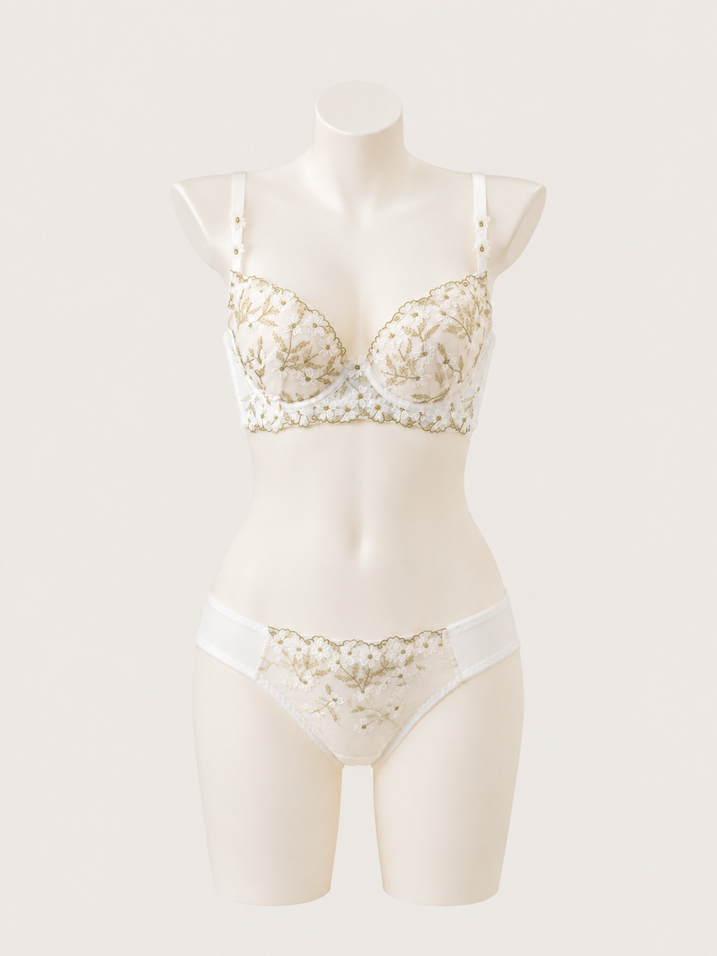 Ivory Blossom Lace Lingerie Set 🤍🌻