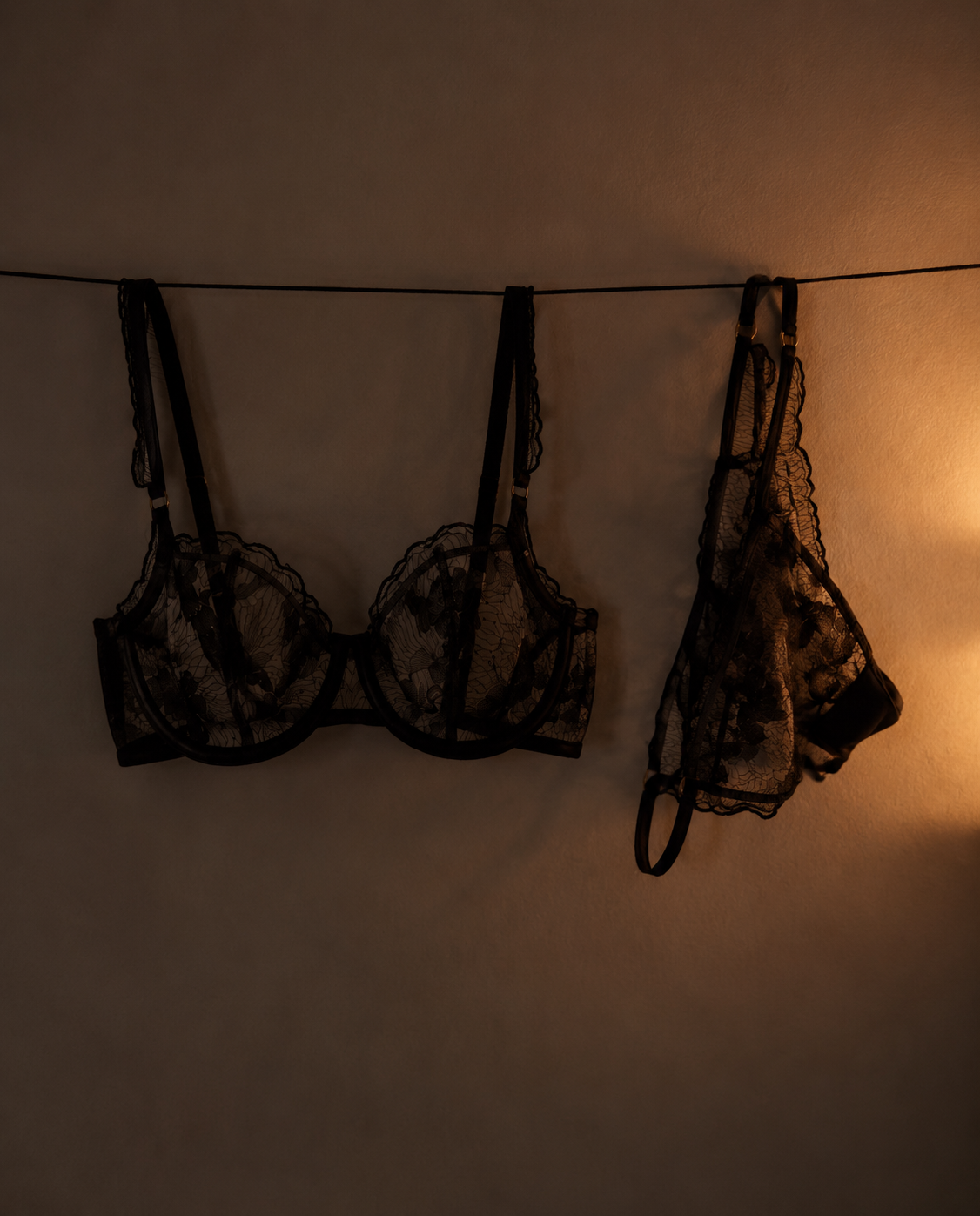 Noir Blossom Lace Bra Set 🖤🌸