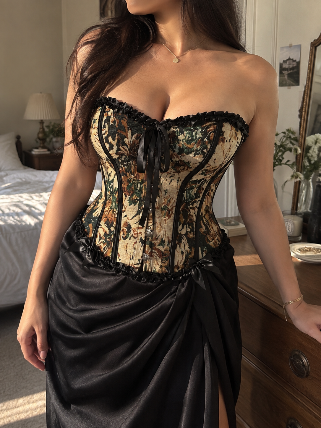 Vintage Tapestry Bow Corset 🖤🌿